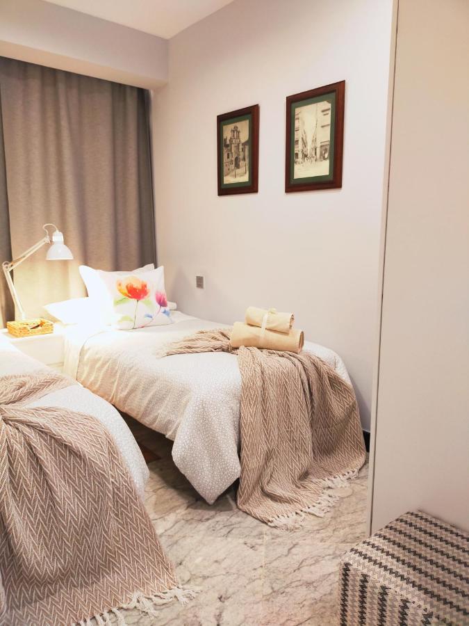 Bohemian & Panoramic -parking Apartment Sevilla